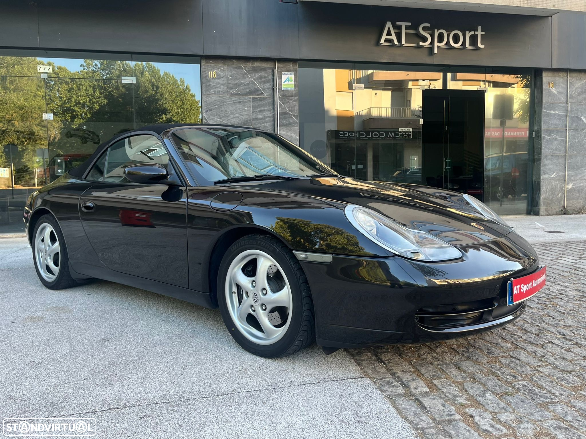 Porsche 911 (996) Carrera Cabrio - 36