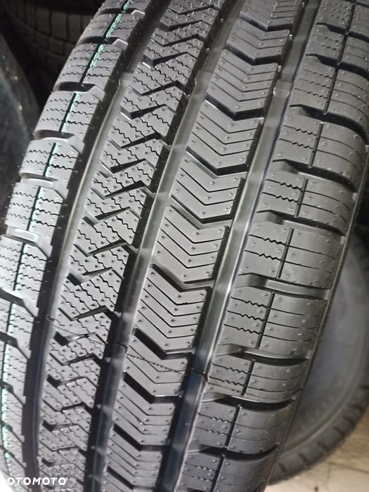 235/55R17 Nowa opon bieżnikowana Wielosezonow Całoroczna All Master Q5