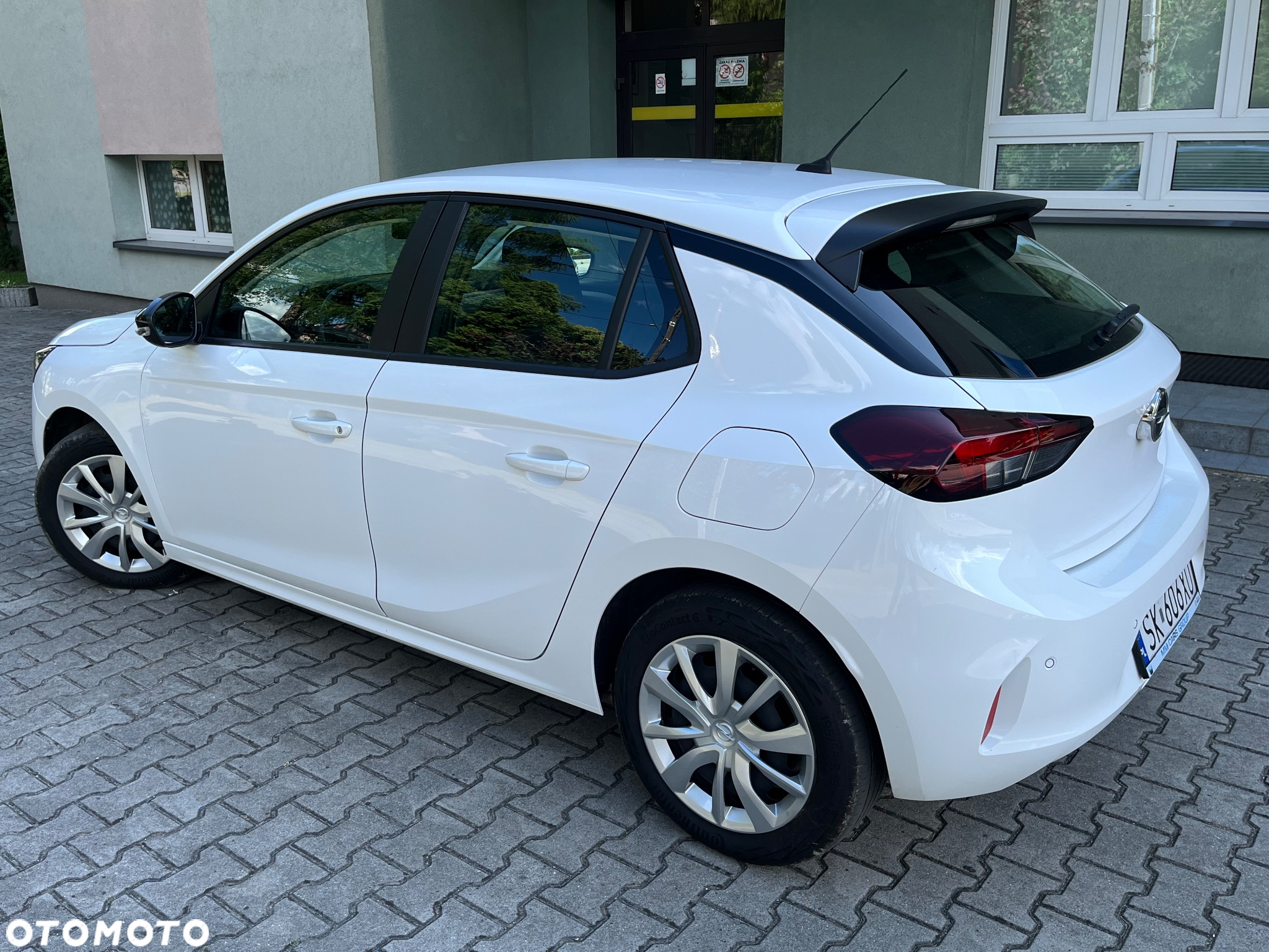 Opel Corsa 1.2 Business S&S - 11