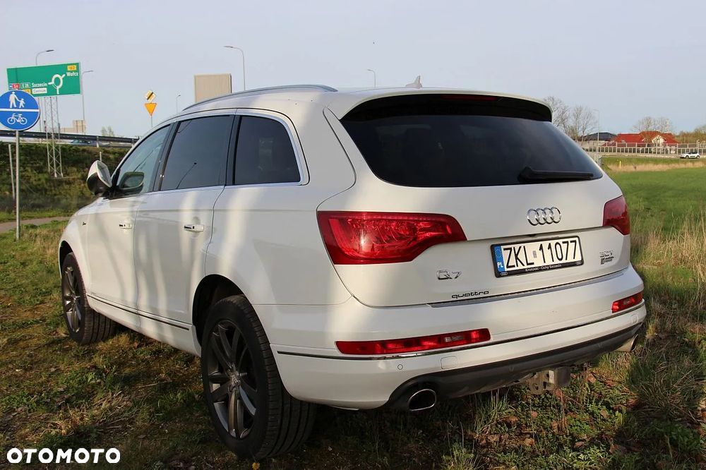 Audi Q7 - 4