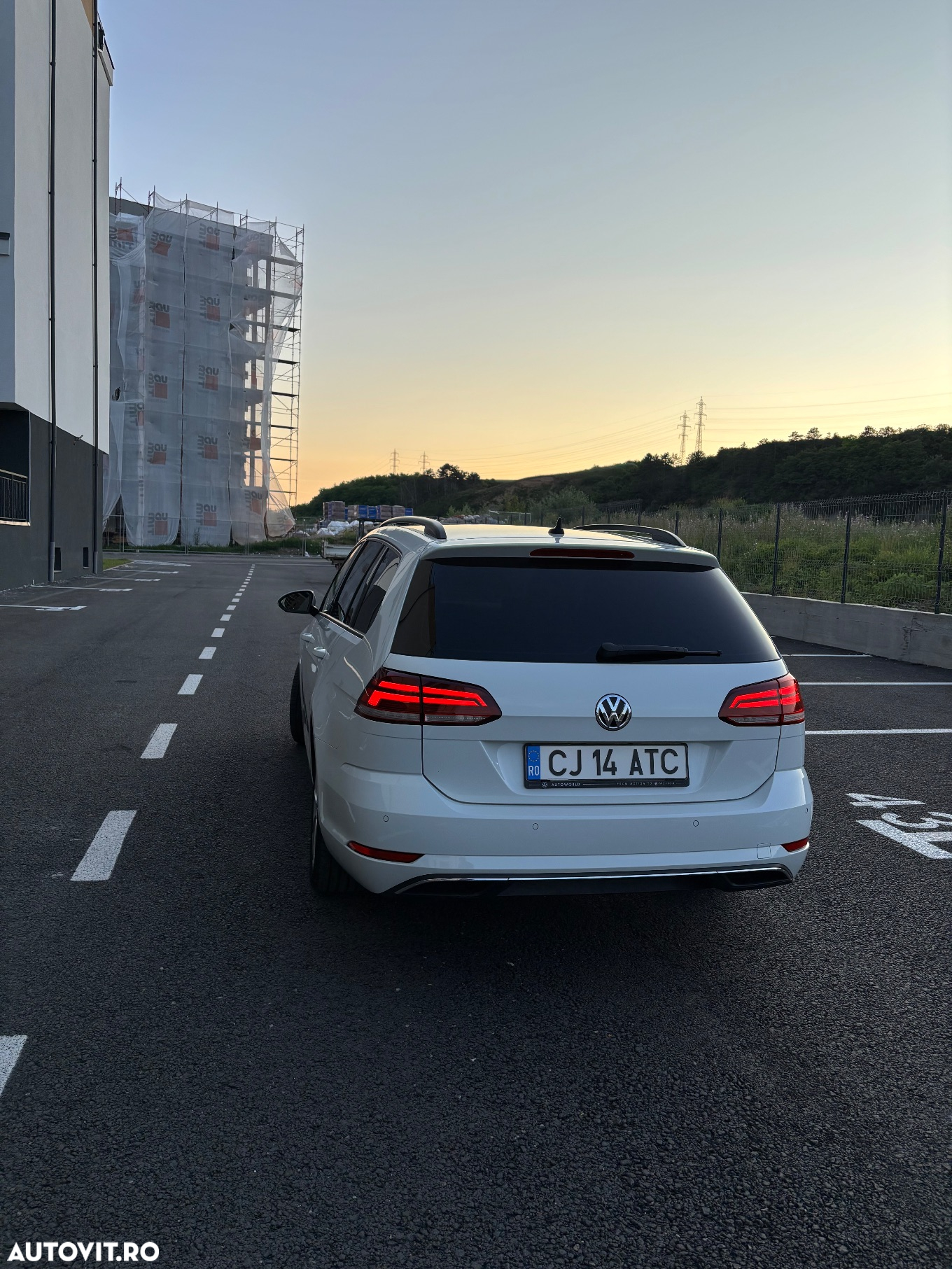 Volkswagen Golf 2.0 TDI DSG Highline - 14