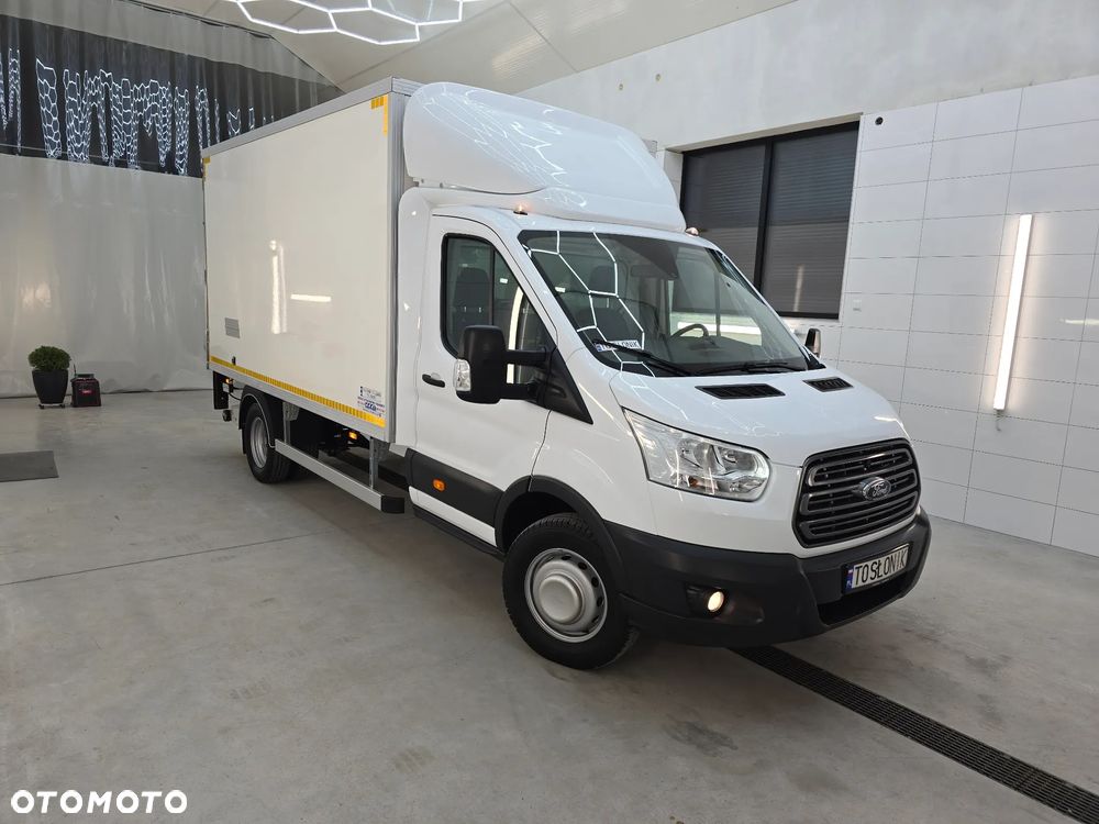 Ford TRANSIT 350-170 IZOTERMA WINDA 750Kg 48 Tyś Km SERWIS ASO FORD DO OSTATNIEGO Km SALON PL STAN JAK NOWY TEMPOMAT KLIMA ELKTRYKA ASYSTEN KIEROWCY WZMOCNIONE TYLNE ZAWIESZENIE RESOR + PODUSZKI PNEŁMATYCZNE - 1