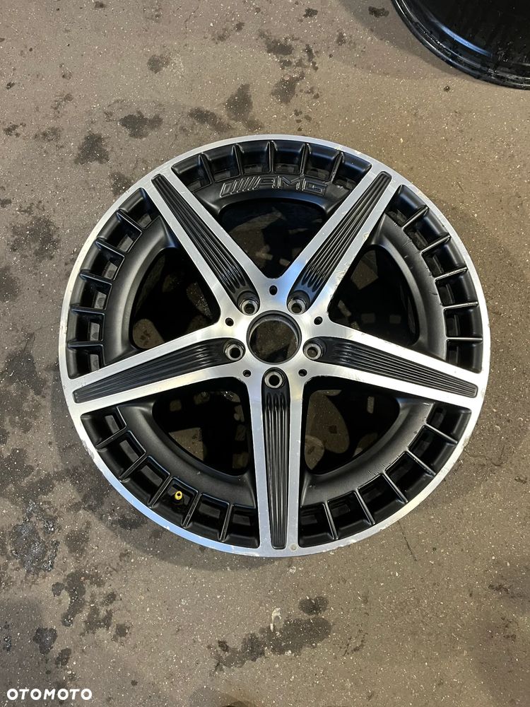 Felga Mercedes EQE 5x112 9,5J x 20 ET 52 1szt. A2954012700 - 1