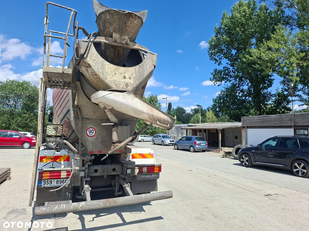 Versalift Actros 3241 B 8X4/4 - 6