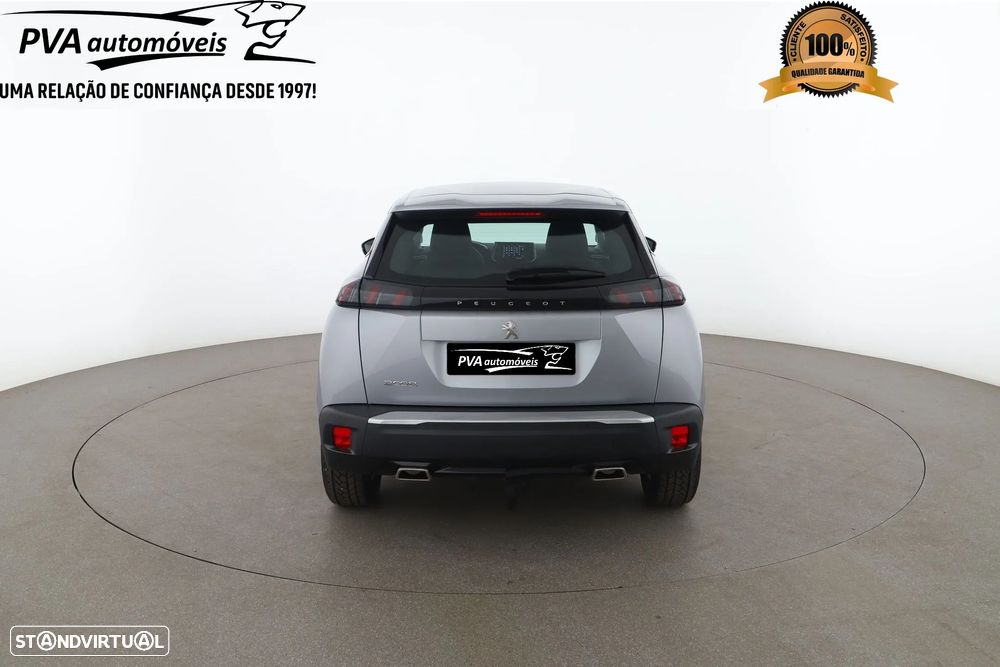 Peugeot 2008 1.2 PureTech Active Pack EAT8 - 6