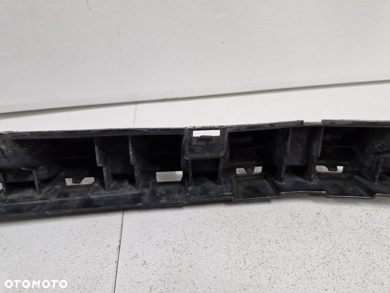 mercedes c klasa w204 belka zdeerzaka przód dolna a2048854665 oryginał - 8