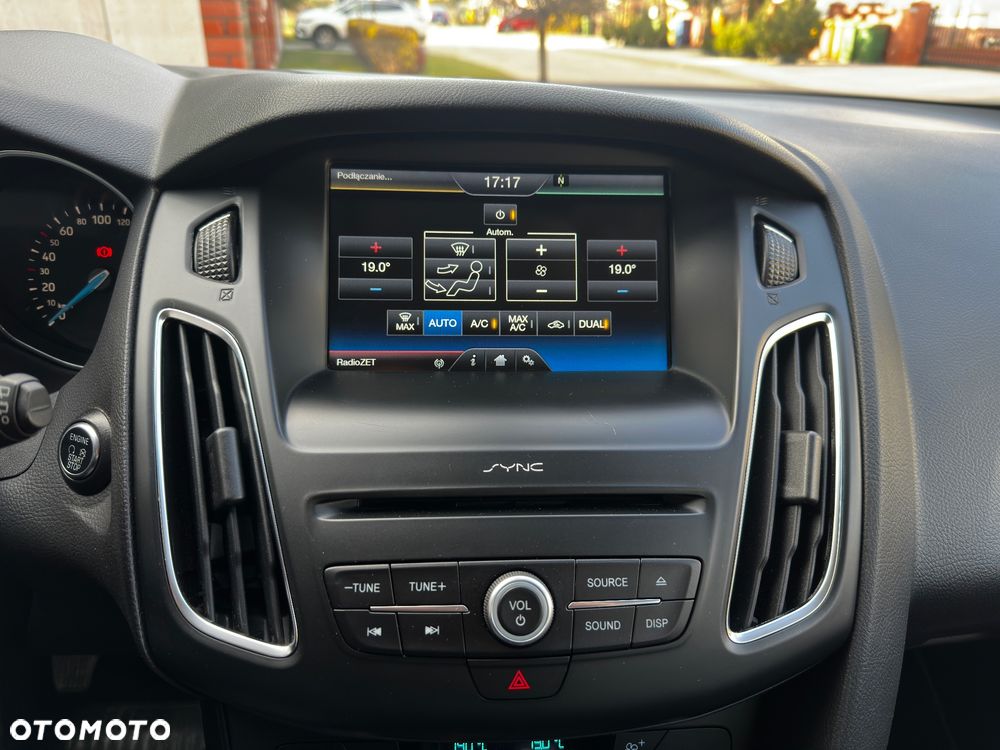 Ford Focus 1.5 EcoBoost Titanium ASS - 21