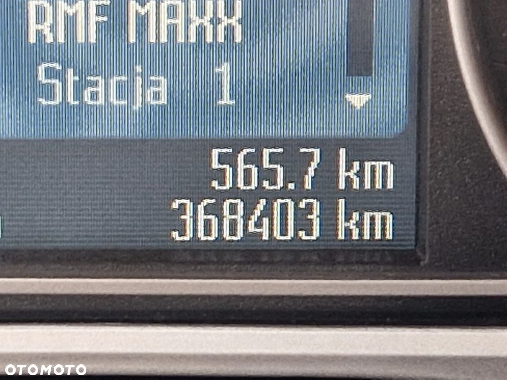 Ford Mondeo 2.0 TDCi Titanium X - 16