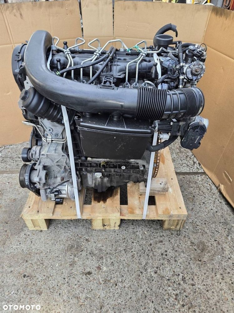 SILNIK KOMPLETNY VOLVO 2.4D D5244T17 NR MAG 450552M - 4