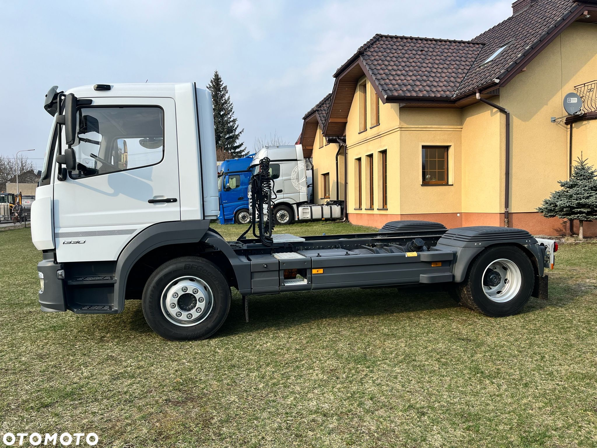 Mercedes-Benz ATEGO 1330 LS 4x2 & Rama & Rozstaw Osi 3 560 m - 5