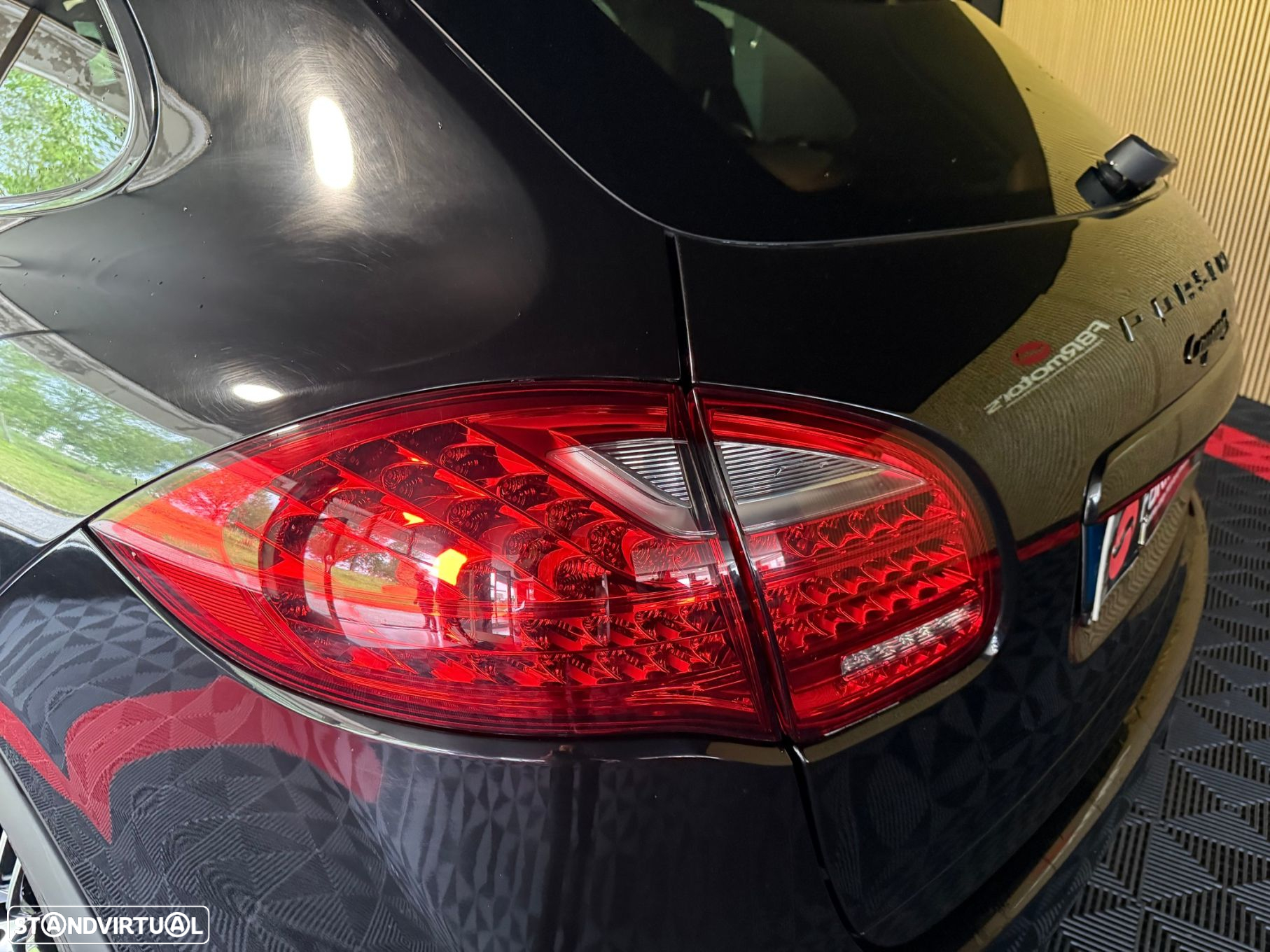 Porsche Cayenne S Hybrid - 17