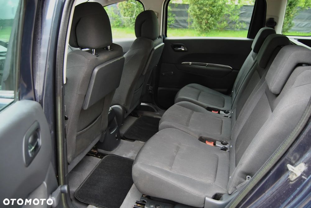 Peugeot 5008 1.6 Active - 6