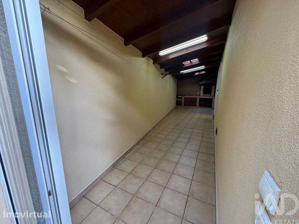 Moradia geminada T3 em Funchal (Santa Maria Maior) de 263 m2 - Grande imagem: 5/34