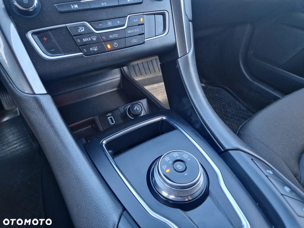 Ford Mondeo 2.0 EcoBlue Trend - 37