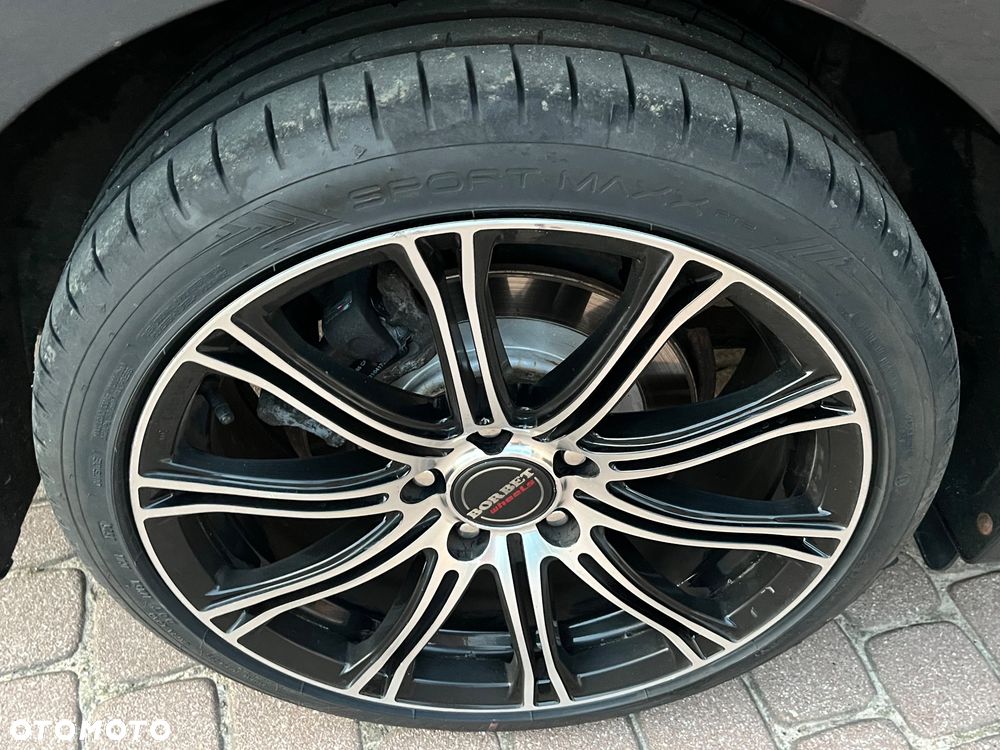 Hyundai i40 - 40