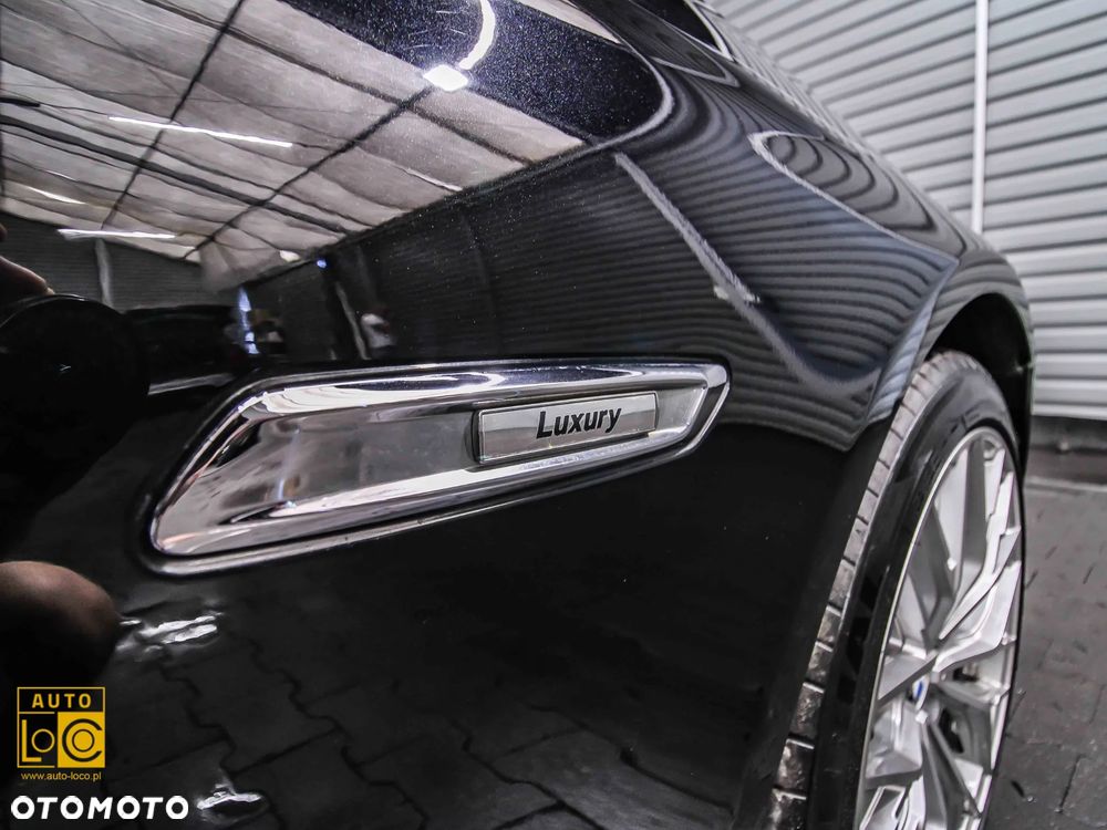 BMW Seria 5 520d xDrive Luxury Line - 37