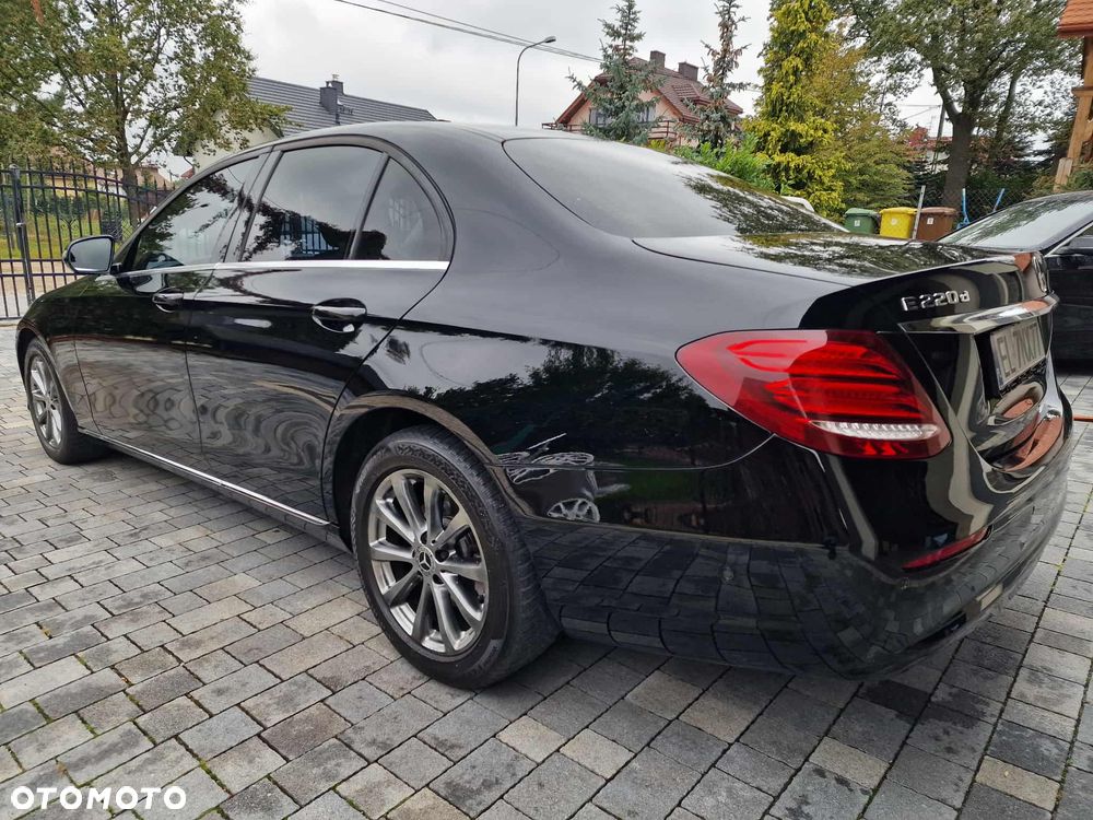 Mercedes-Benz Klasa E 220 d 9G-TRONIC - 6