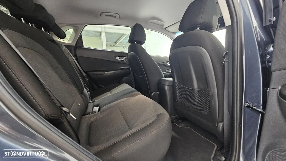 Hyundai Kauai 64 kWh Premium - 17