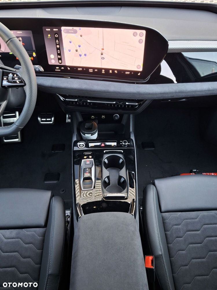 Audi A6 Avant e-tron - 24