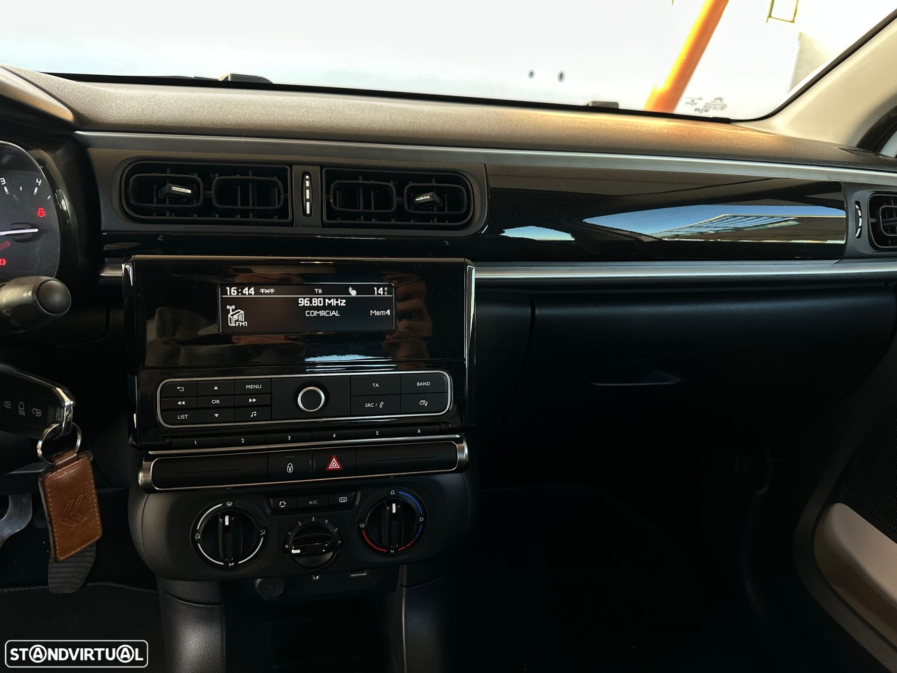 Citroën C3 1.6 BlueHDi Feel - 16