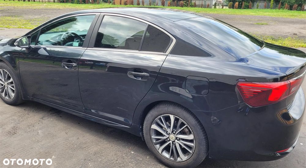 Toyota Avensis 2.0 D-4D Active Business - 2