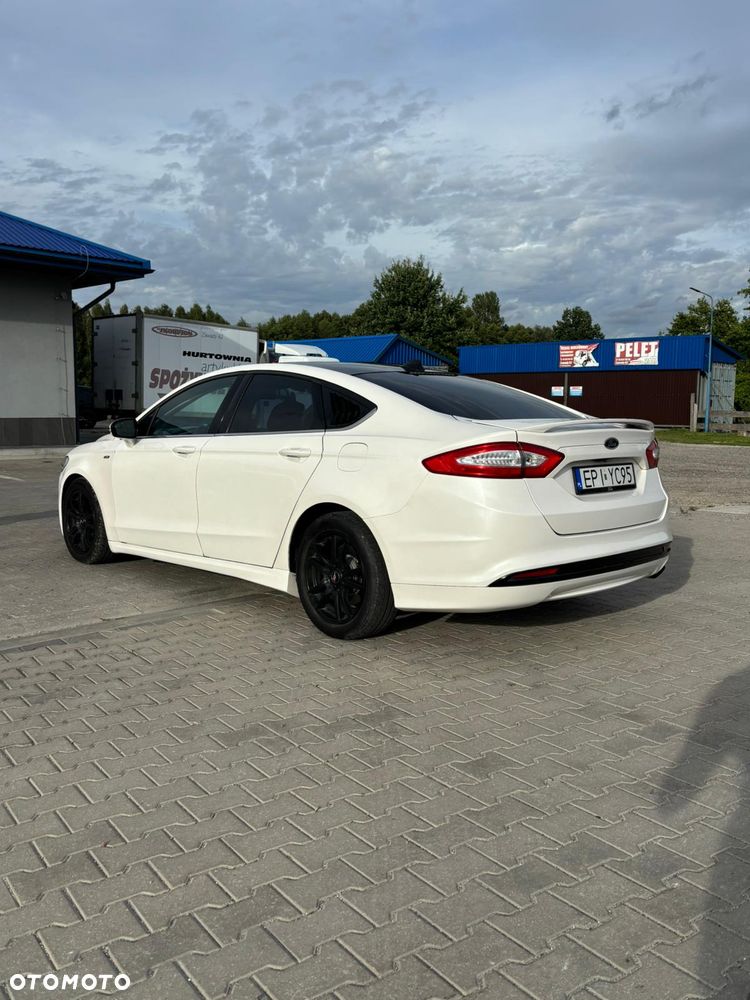 Ford Mondeo - 4