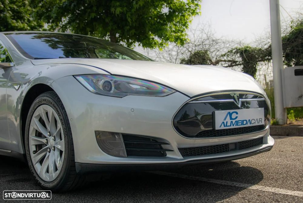 Tesla Model S 70D AWD - 52