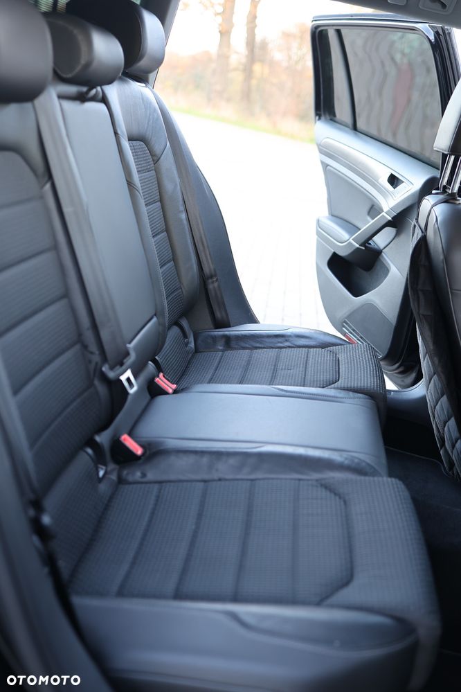 Volkswagen Golf VII 1.6 TDI BMT Highline DSG - 11