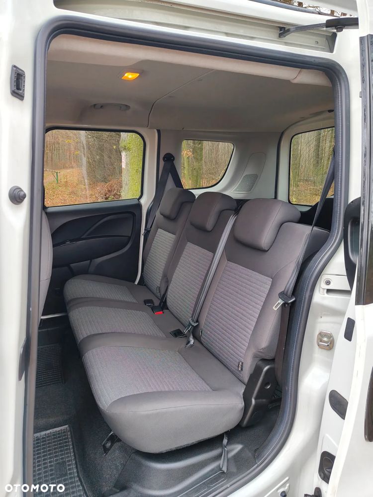 Fiat Doblo 1.6 16V Multijet Start&Stopp Lounge - 9