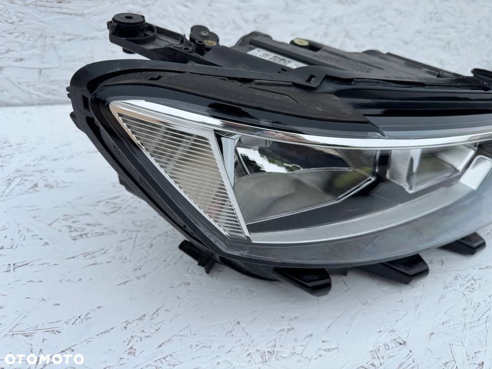 LAMPA VW T-ROC 2GA PRAWA PRZÓD PRZEDNIA - 2