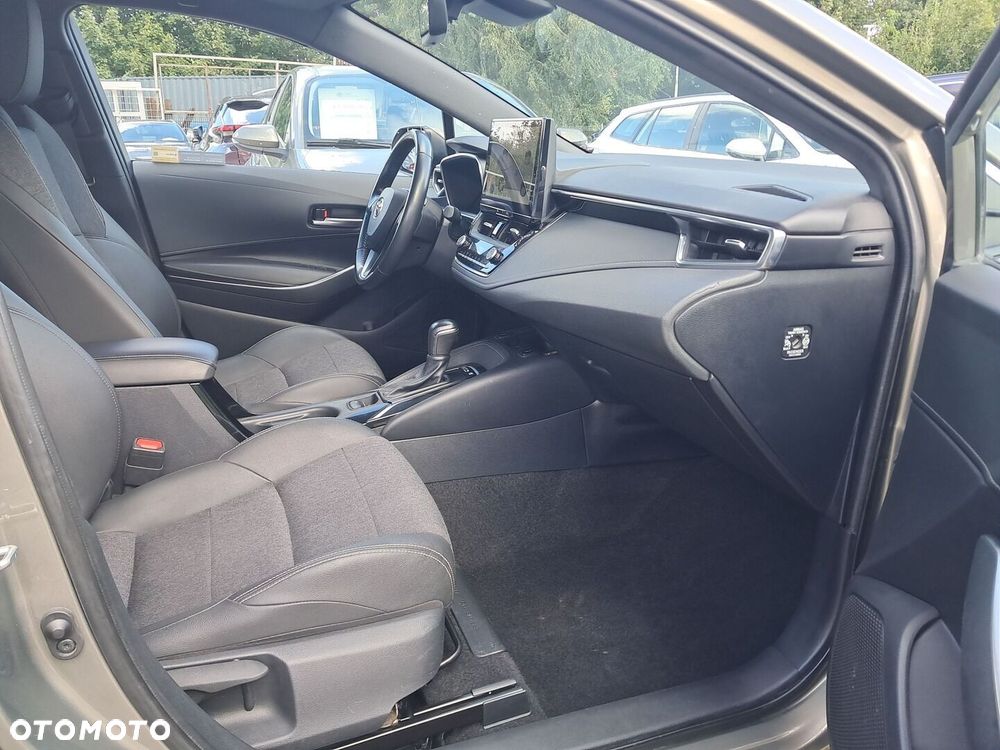 Toyota Corolla 1.8 Hybrid Style - 21