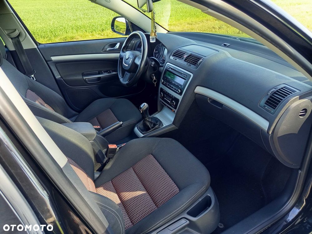 Skoda Octavia - 7