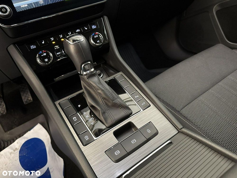 Skoda Superb - 18