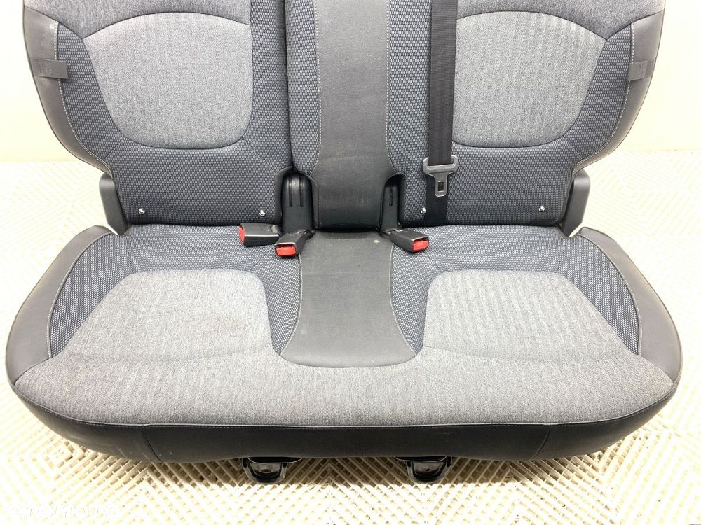 KANAPA DRUGI RZĄD  RENAULT CAPTUR I (J5_, H5_) 2013 - 2022 1.5 dCi 110 81 kW [110 KM] olej - 3