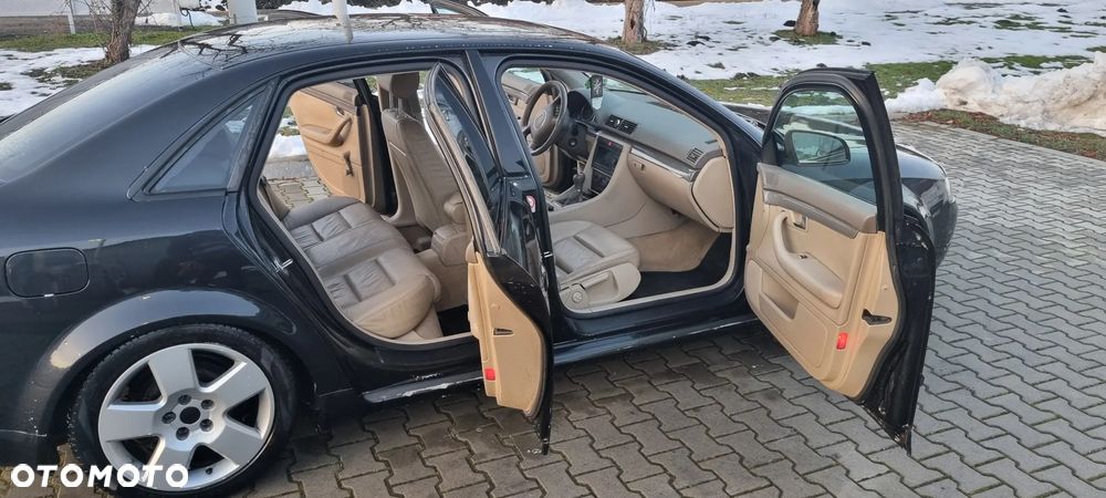 Audi A4 Limousine 1.9 TDI Quattro - 11