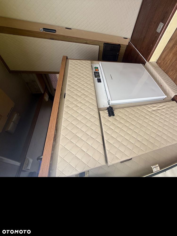 Renault Winnebago - 10