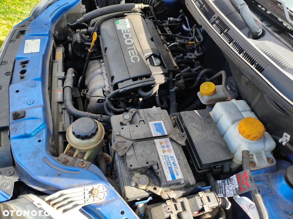 Chevrolet Aveo 1.4 16V LT - 17