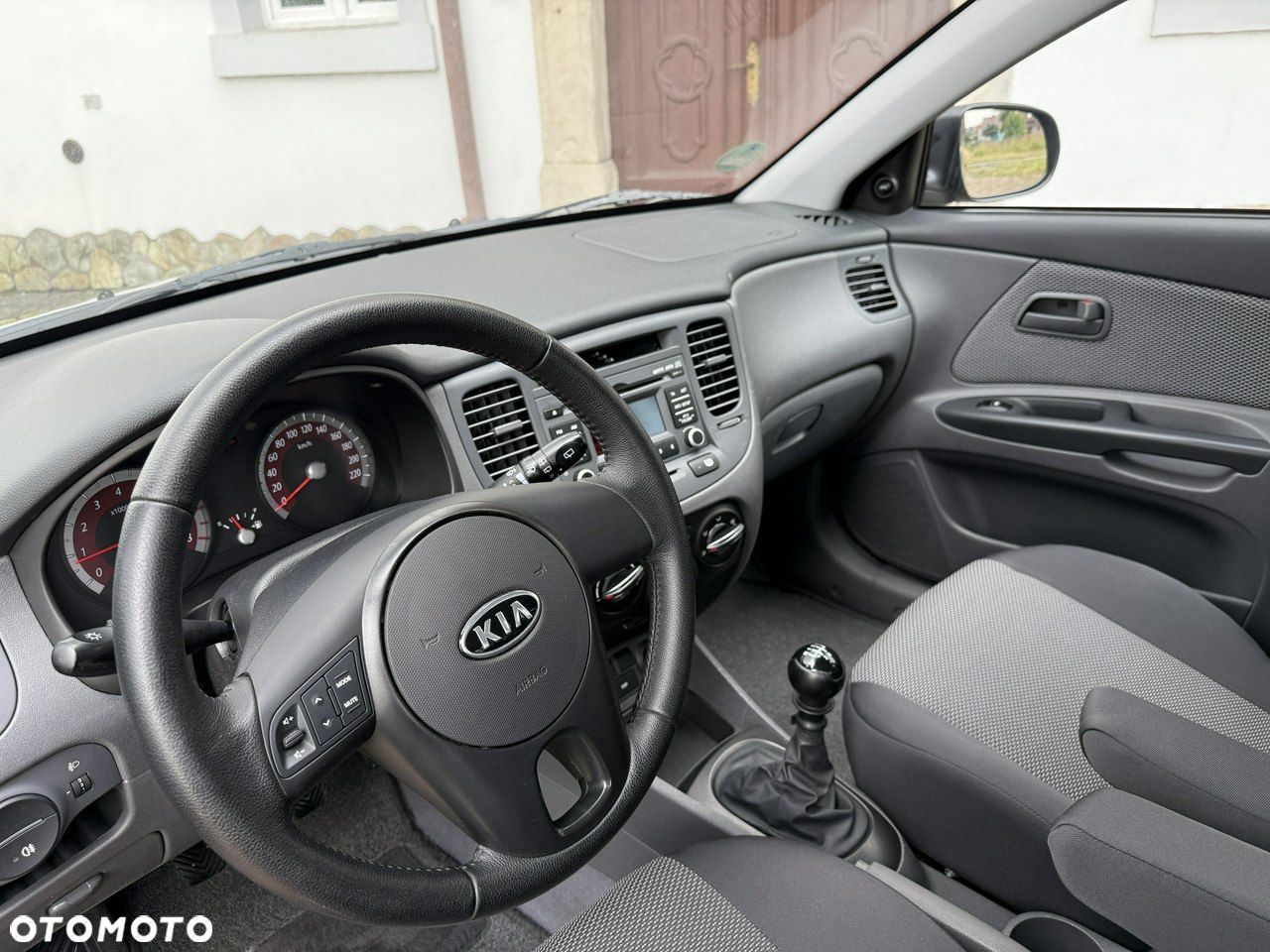 Kia Rio 1.4 Comfort - 17