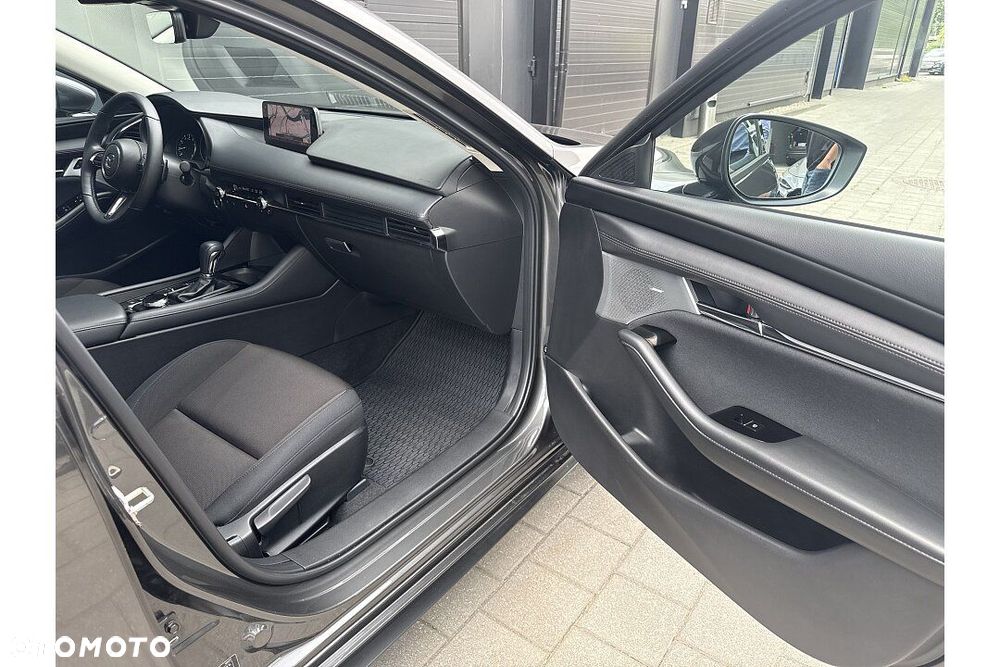 Mazda 3 2.0 mHEV Exclusive-Line - 24