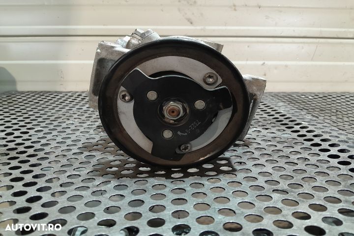 Compresor AC 5Q0816803F Skoda Fabia NJ [facelift] [2018 - 2020] Combi - 1