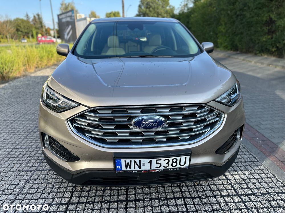 Ford Edge - 8
