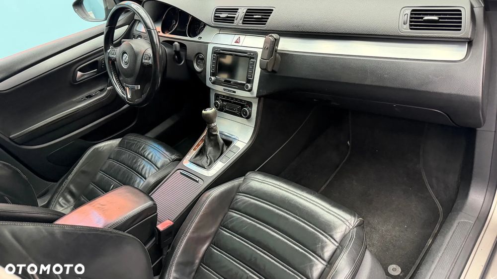 Volkswagen CC - 24