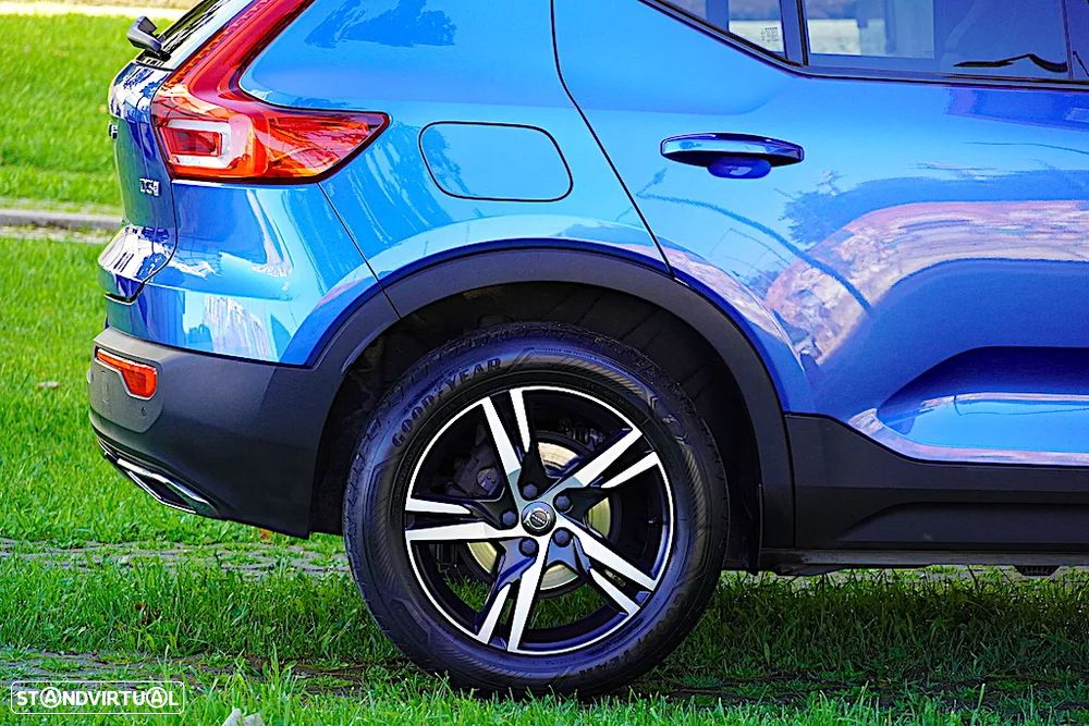 Volvo XC 40 2.0 D3 R-Design - 11