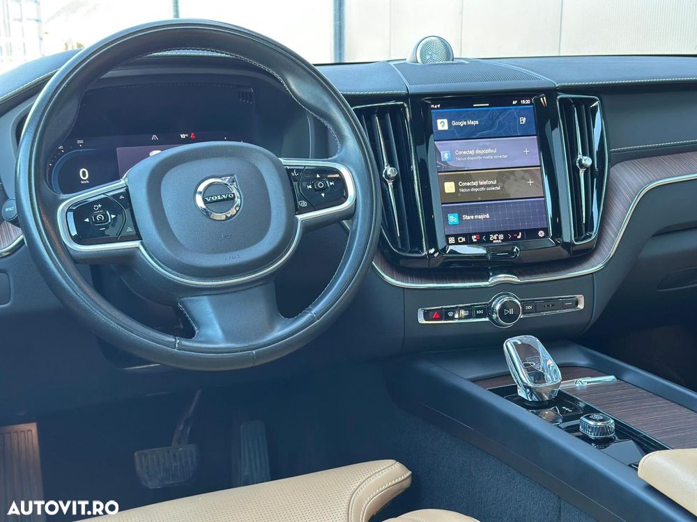 Volvo XC 60 Recharge T8 Twin Engine eAWD Inscription - 17