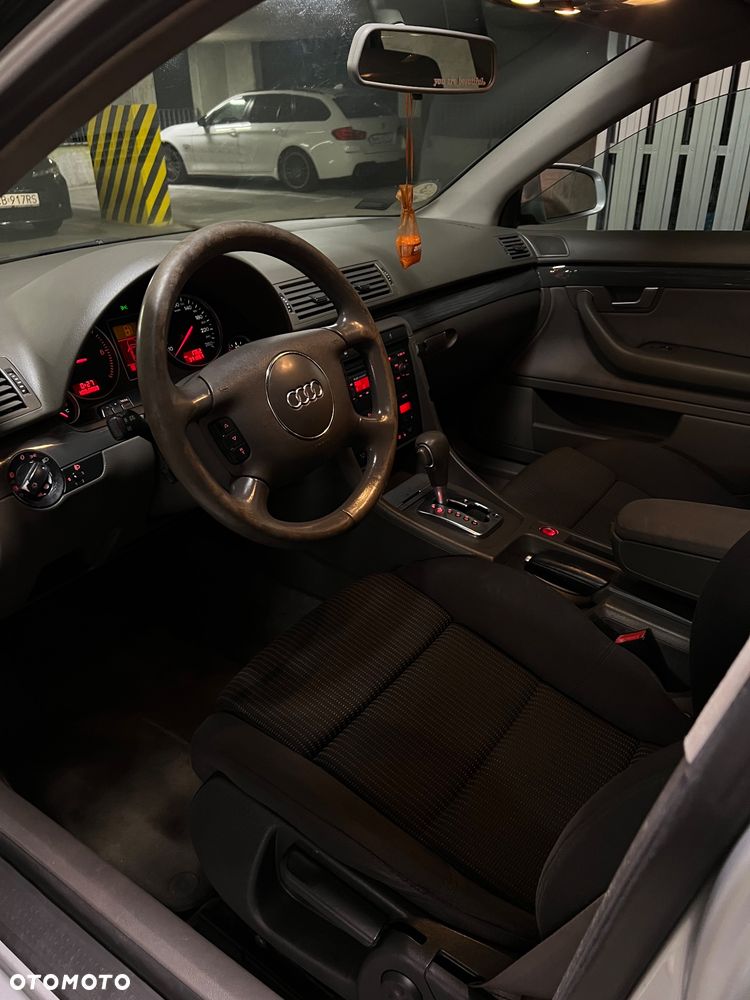 Audi A4 Avant 1.9 TDI Multitronic - 21