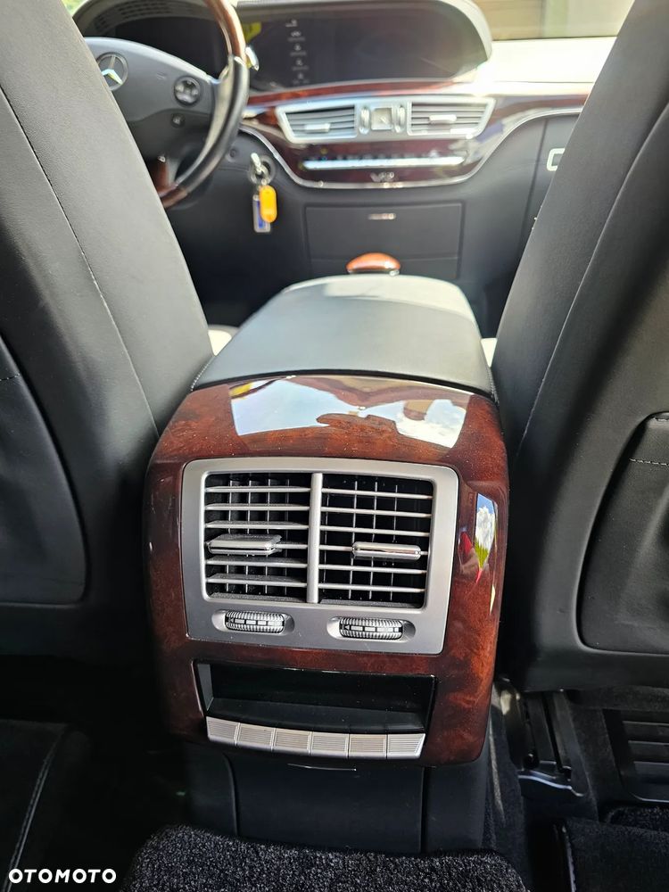 Mercedes-Benz Klasa S 600 L Automatik - 29