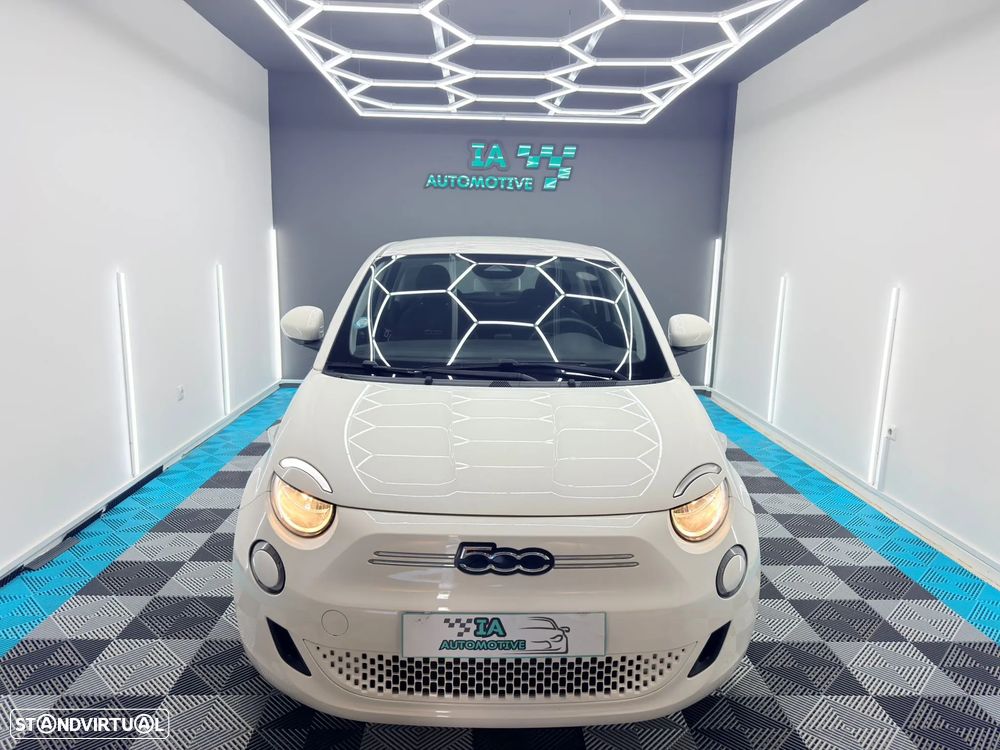 Fiat 500e Action - 3