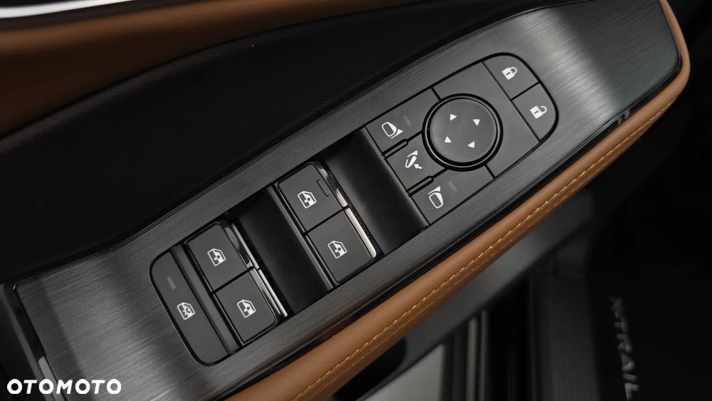 Nissan X-Trail - 18