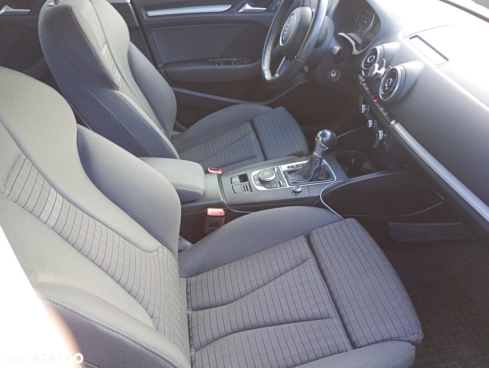 Audi A3 Limousine 1.6 TDI clean diesel Attraction S tronic - 10