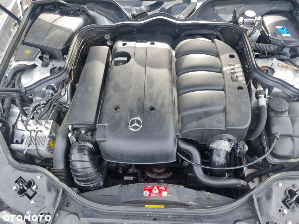 Mercedes-Benz Klasa E 220 CDI Automatik Elegance - 16